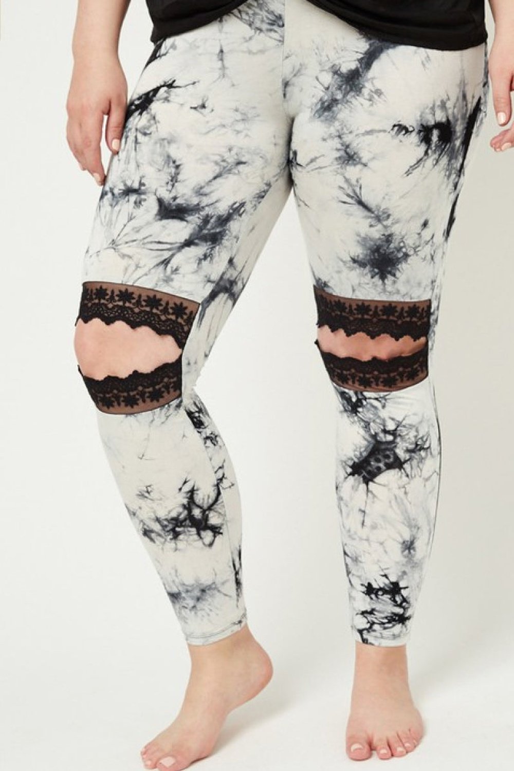 Plus Size Tye Dye Lace Cutout Leggings