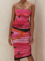 Load image into Gallery viewer, Strapless Print Ruched Dress

